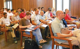 1.700 nhà khoa học quốc tế tham dự các sự kiện khoa học tại Quy Nhơn