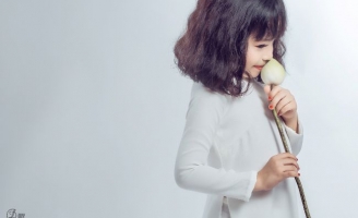 20 gương mặt Đại sứ áo dài Bảng thiếu nhi tươi rói trong áo dài trắng