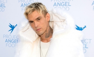 Aaron Carter thoát chết sau vụ tai nạn nghiêm trọng