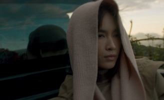 Ái Phương trở lại đường đua âm nhạc với MV ballad “Đông Tây Nam Bắc”