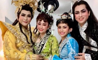 Ai sẽ đảm nhận những vai chính trong “Hoàng Châu Cách Cách” của đạo diễn Bình Tinh?