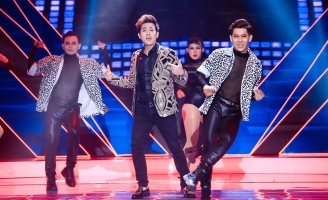 Âm Nhạc & Bước Nhảy: Nguyên Vũ “thất tình” khoe set đồ “tiền tỷ”