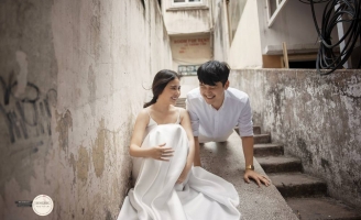 Ảnh cưới như phim ngôn tình  của cặp đôi “bằng tuổi, yêu ngay lần đầu chạm mặt” 