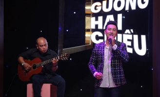 Ca sĩ Nguyễn Phi Hùng ký giấy hiến tạng cho y học