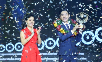 Cánh én điển trai Nhật Trường trở thành ‘Én Vàng 2019’