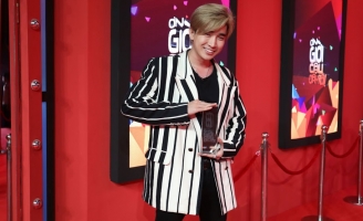 Chi Dân đoạt cúp “Ơn Giời! Cậu Đây Rồi” mùa 6