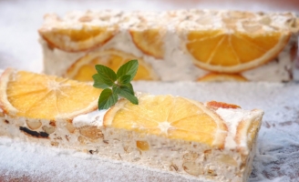 'Chợ' ăn vặt Sài Gòn & món ăn gây sốt