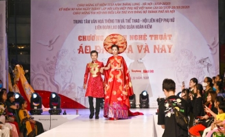 Chương trình Thăng Long 1010 năm: Hoa hậu Oanh Lê đảm nhiệm vị trí Vedette 