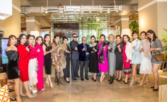 Dàn sao hội ngộ tiệc đầu năm của doanh nhân Dương Quốc Nam