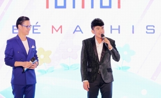 Đan Trường gây bất ngờ khi trình diễn thời trang, cùng con trai làm vedette sàn catwalk