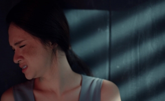 Điều gì thế này? Hoa hậu Hương Giang bị lộ nhiều hình ảnh đầy vết nám trên mặt