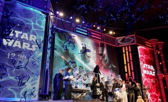 Đoàn phim Star Wars: Skywalker Trỗi Dậy xuất hiện lộng lẫy trên thảm đỏ tại Nhật Bản