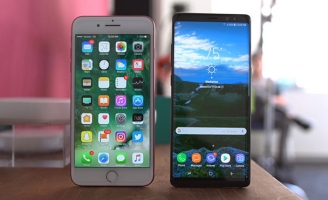 Giá bán smartphone đời cũ cao ngất ngưởng tại Việt Nam