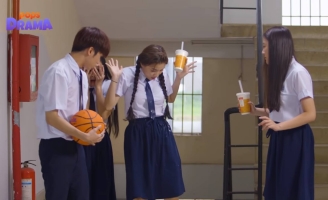 Giải mã cơn sốt “Cô Gái Đến Từ Bên Kia” Web dramma học đường đình hấp dẫn bật nhất hiện nay