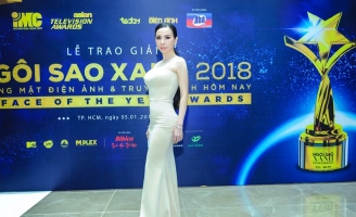 Hoa hậu Châu Ngọc Bích kiêu sa trong sự kiện Ngôi sao xanh