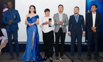 Hoa hậu Châu Ngọc Bích ngồi ghế nóng Hoa hậu Đại Dương Việt Nam 2019 tại Mỹ