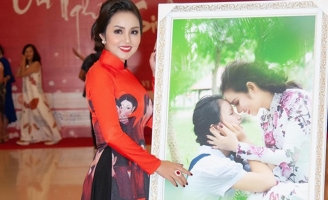 Hoa Hậu Đại Sứ Quý Bà Amy Lê Anh tham dự sự kiện Vu lan báo hiếu