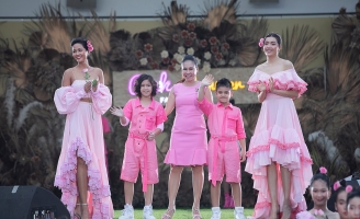 Hoa hậu H’Hen Niê và Á hậu Lệ Hằng có màn hội ngộ thú vị trên sàn catwalk