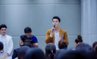 Hoàng Phi Kha nhận lời sang Hàn Quốc làm giám khảo quốc tế 