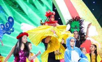 Hứa Minh Đạt – Lâm Vỹ Dạ mang đất nước Brazil đến sân khấu Tiếu lâm tứ trụ nhí