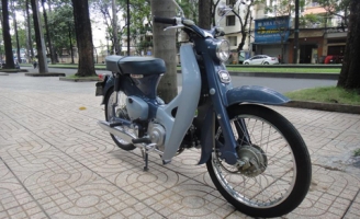 Huyền thoại Super Cub C100 nguyên bản tại Việt Nam