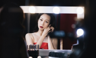 Lều Phương Anh tự hào vì toàn bộ chi phí làm MV đều do tự cô dành dụm