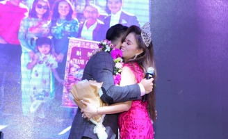 Lộ diện người mẹ trẻ đẹp của doanh nhân Nguyễn Hoàng Khôi 