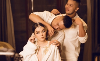 Lý Nhã Kỳ đẹp như minh tinh Bollywood khi dự sinh nhật tỷ phú Ấn Độ