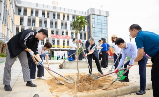 MetLife Foundation tài trợ hai tổ chức tại Việt Nam giải quyết nhu cầu cộng đồng