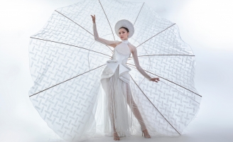 Miss Charm 2023: Thanh Thanh Huyền tung bộ ảnh chính thức của bộ trang phục dân tộc 