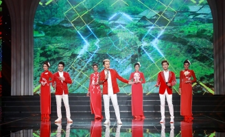 Nghệ sĩ Việt tưng bừng đón Tết Dương lịch 2020 trên Làng Hài Mở Hội Mừng Xuân