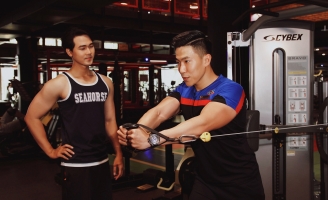 Nguyễn Luân tích cực tập luyện thể hình trước khi tham dự Mister Universe Tourism 2019