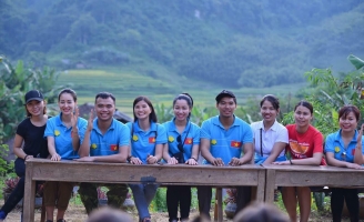 NTK Valentines Vân Nguyễn và câu chuyện Trung thu vùng cao