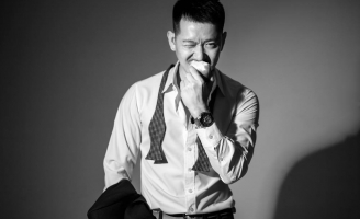 Pom tung bộ ảnh mới chuẩn phong cách “bad boy”