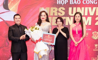 Qúy bà Hoàng Thanh Nga chính thức tham dự Mrs Universe 2022