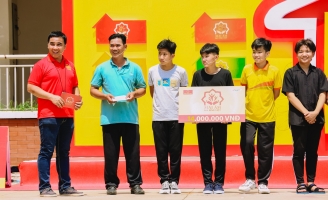 Quyền Linh hạnh phúc khi 3 anh em mồ côi giành được tiền thưởng 70 triệu đồng