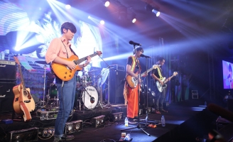 Sau Hà Nội, liveshow “Ng`bthg” tiếp tục được ra mắt khán giả HCM