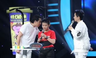 Siêu Tài Năng Nhí: Cậu bé chơi rubik lộn ngược khiến Trấn Thành không tin vào mắt mình