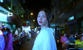 Thùy Tiên trở lại với 