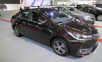 Toyota Corolla Altis 2017 giá từ 702 triệu Đồng sắp ra mắt tại Việt Nam