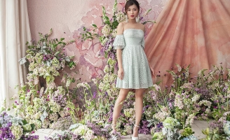 Trò cưng của Minh Tú gợi ý mặc đẹp theo phong cách nữ tính, gợi cảm