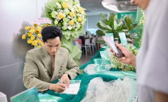 Võ Minh Phụng ra mắt tập thơ đầu tay, kể chuyện trưởng thành qua những dòng cảm xúc